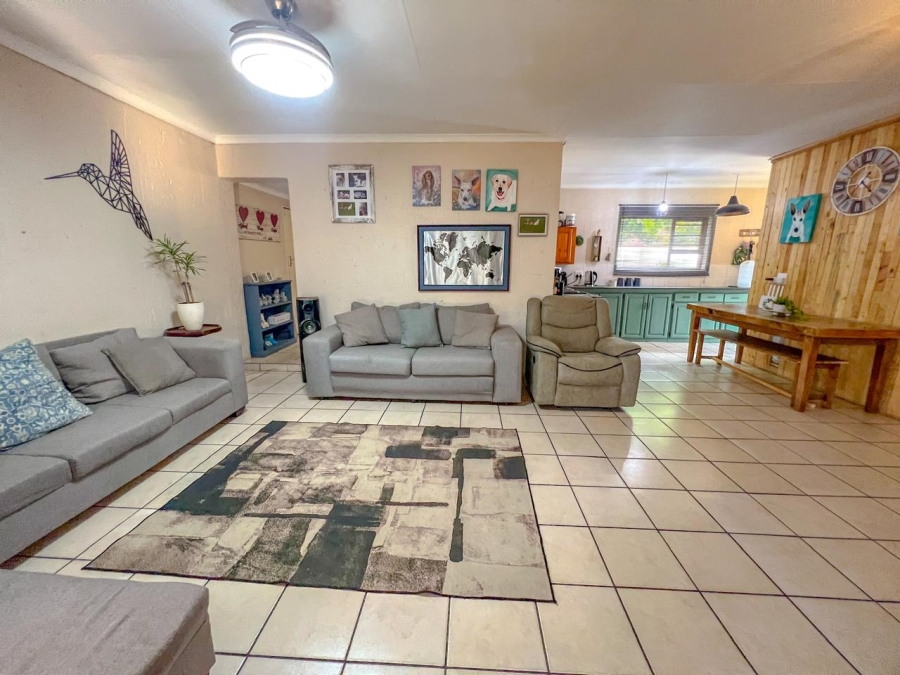 2 Bedroom Property for Sale in Vaalpark Free State
